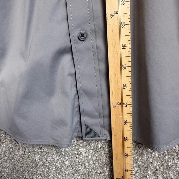 UNTUCKit Gironde Grey Performance Button Down Shirt Mens Large Regular Fit - Picture 5 of 7